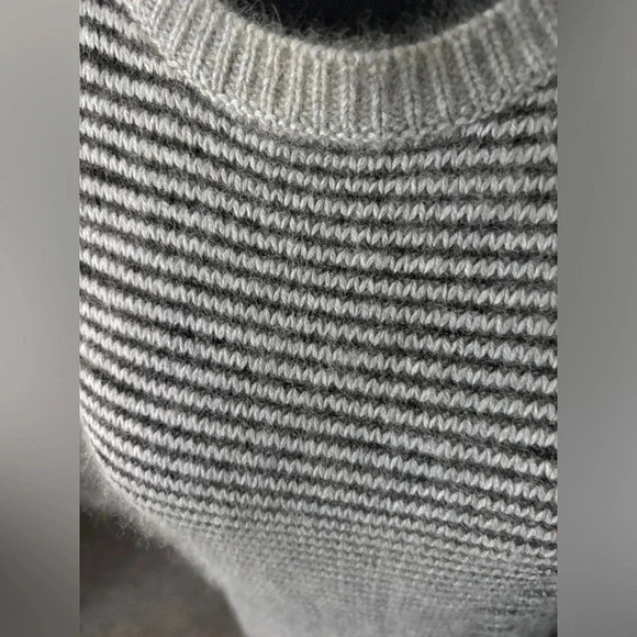 Soft Grey Long Sweater | Size M (approx) - Picture 3 of 8